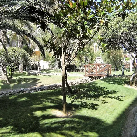 In Spain Near Sandy 公寓